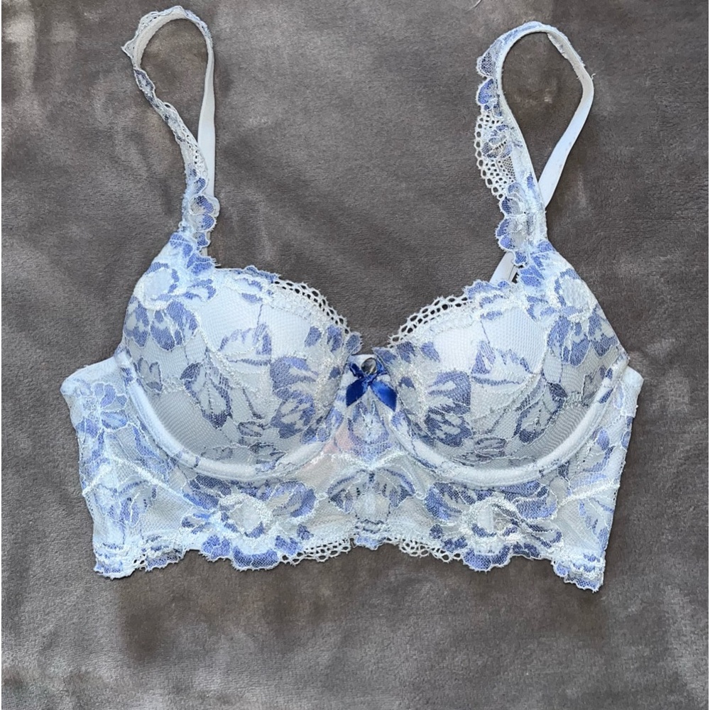 VS body by victoria demi bra 32B